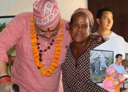 बर्दियालीसँगको मित्रता कदापि तोड्ने छैन भन्दै फिल्म 'शोले' को गीत गाउँदै नेता रावल
